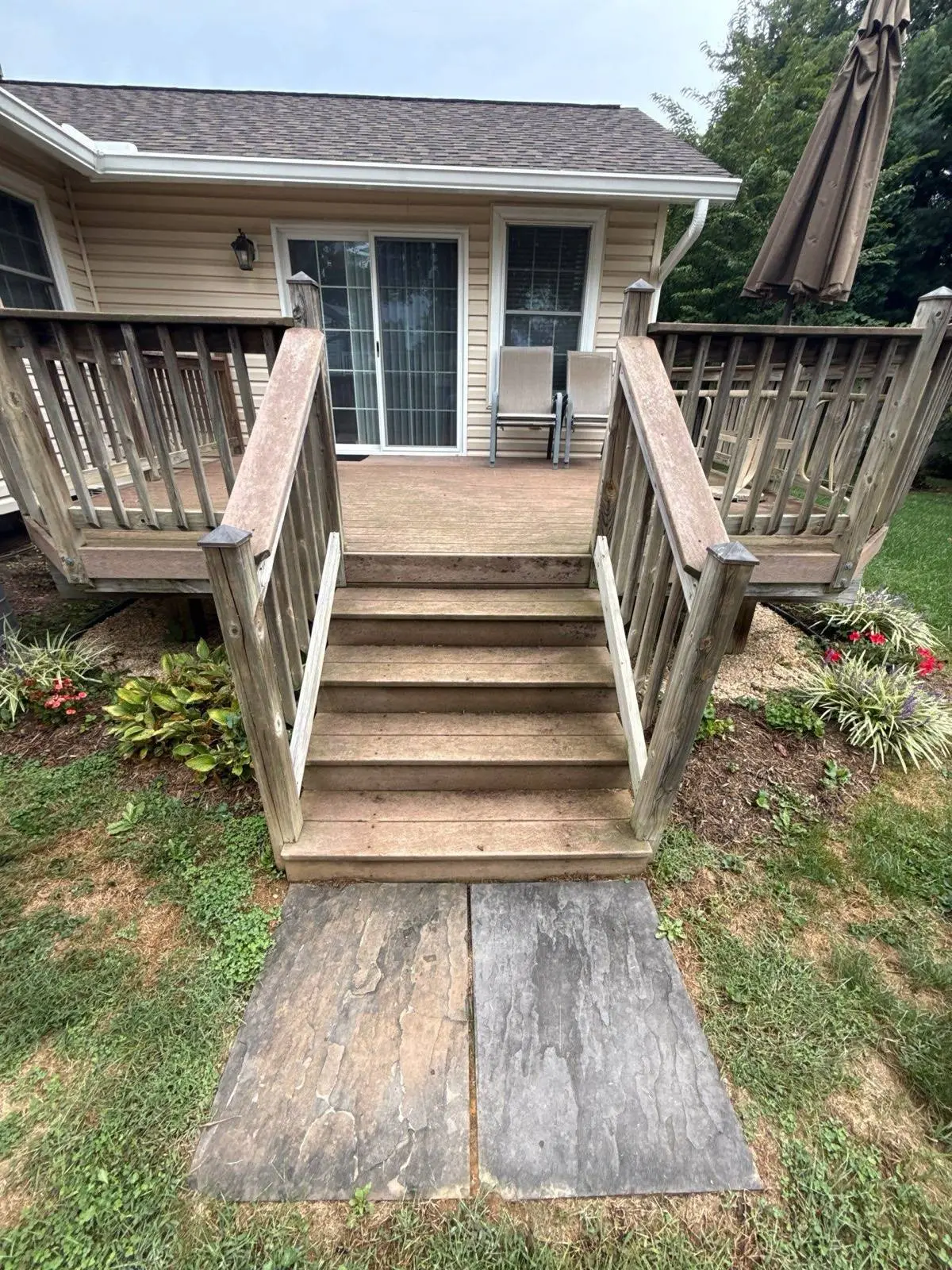 Deck before remodel, Trex Transcend Havana Gold, Gaithersburg