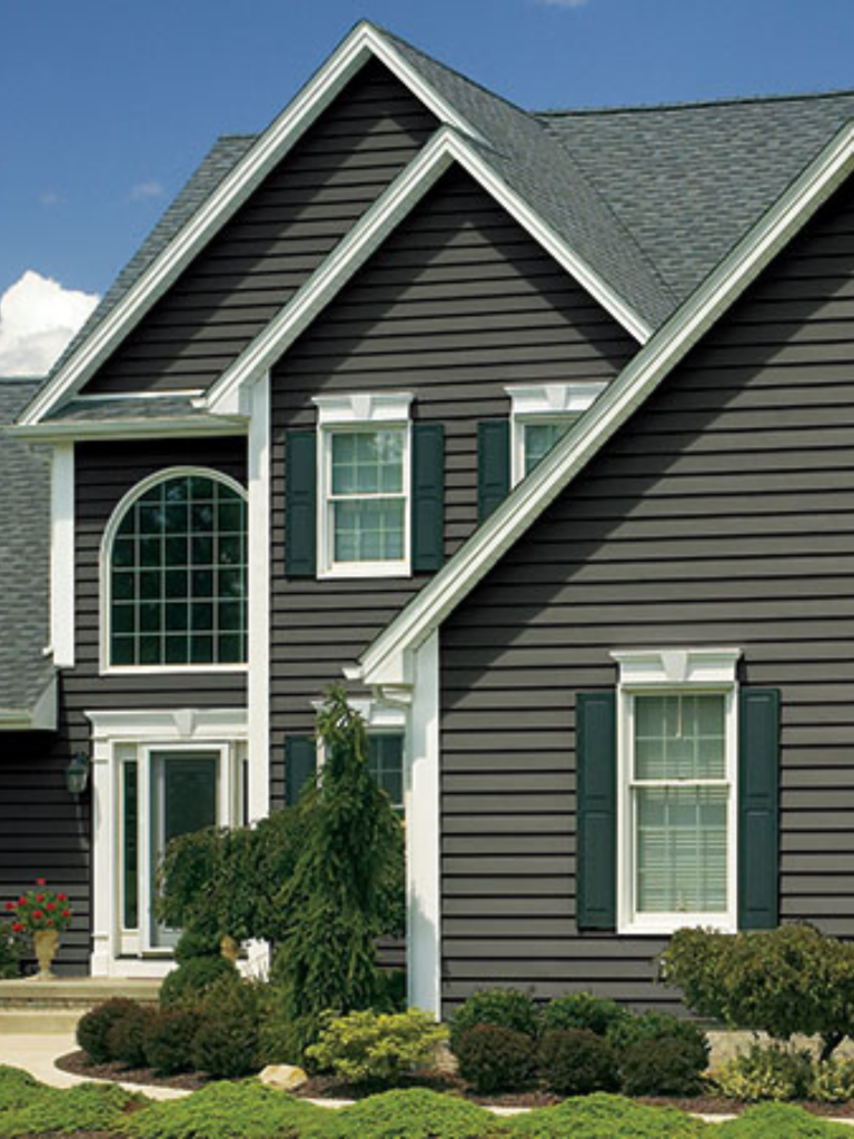 House with Prodigy Charcoal Smoke siding